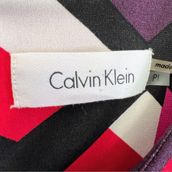 Calvin Klein Romantic Hues Abstract Sleeveless Blouse Size Large Petite - Picture 5 of 10